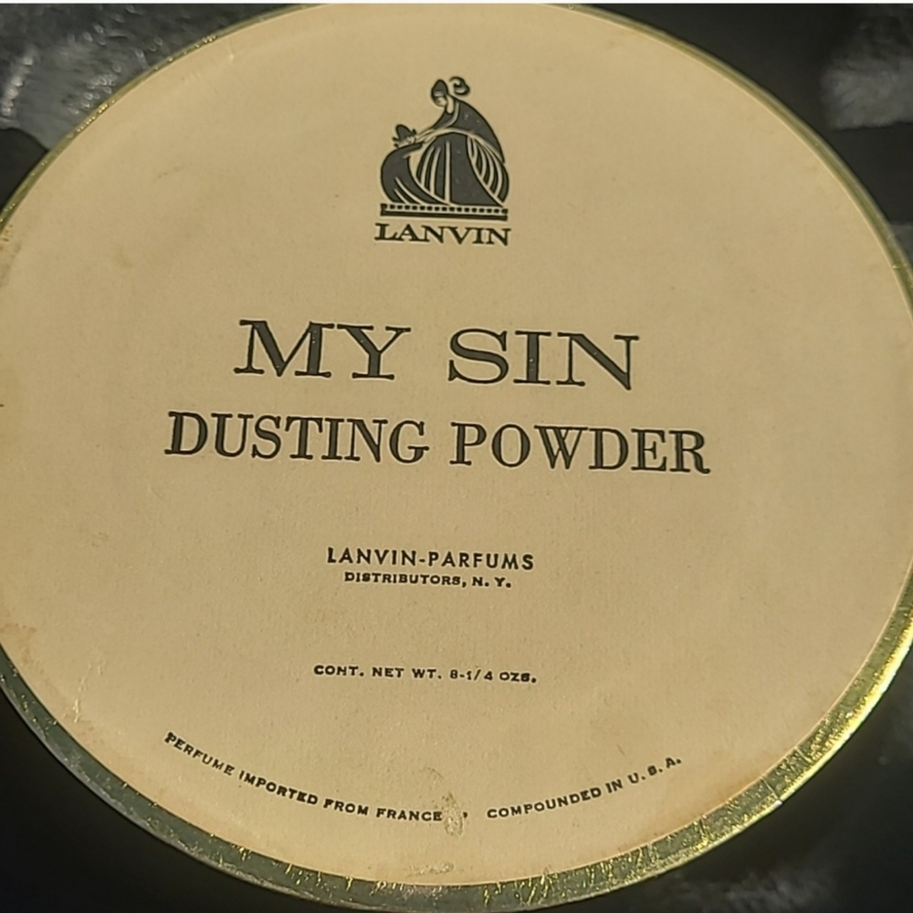 Dusting Powder Reserved